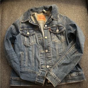 Levy Strauss Jean jacket size L